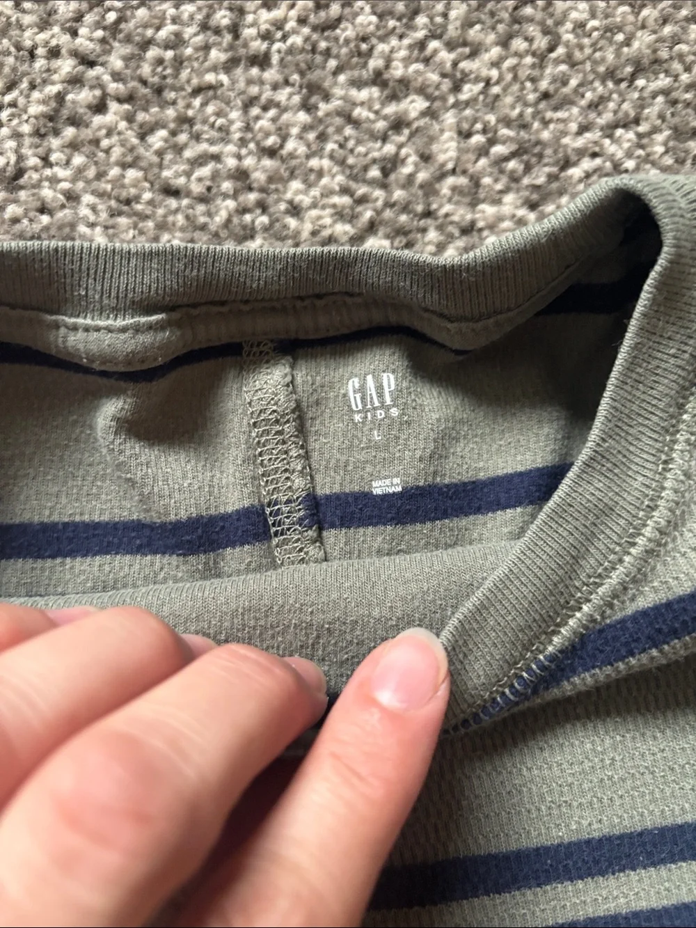Gap boys long sleeve tops